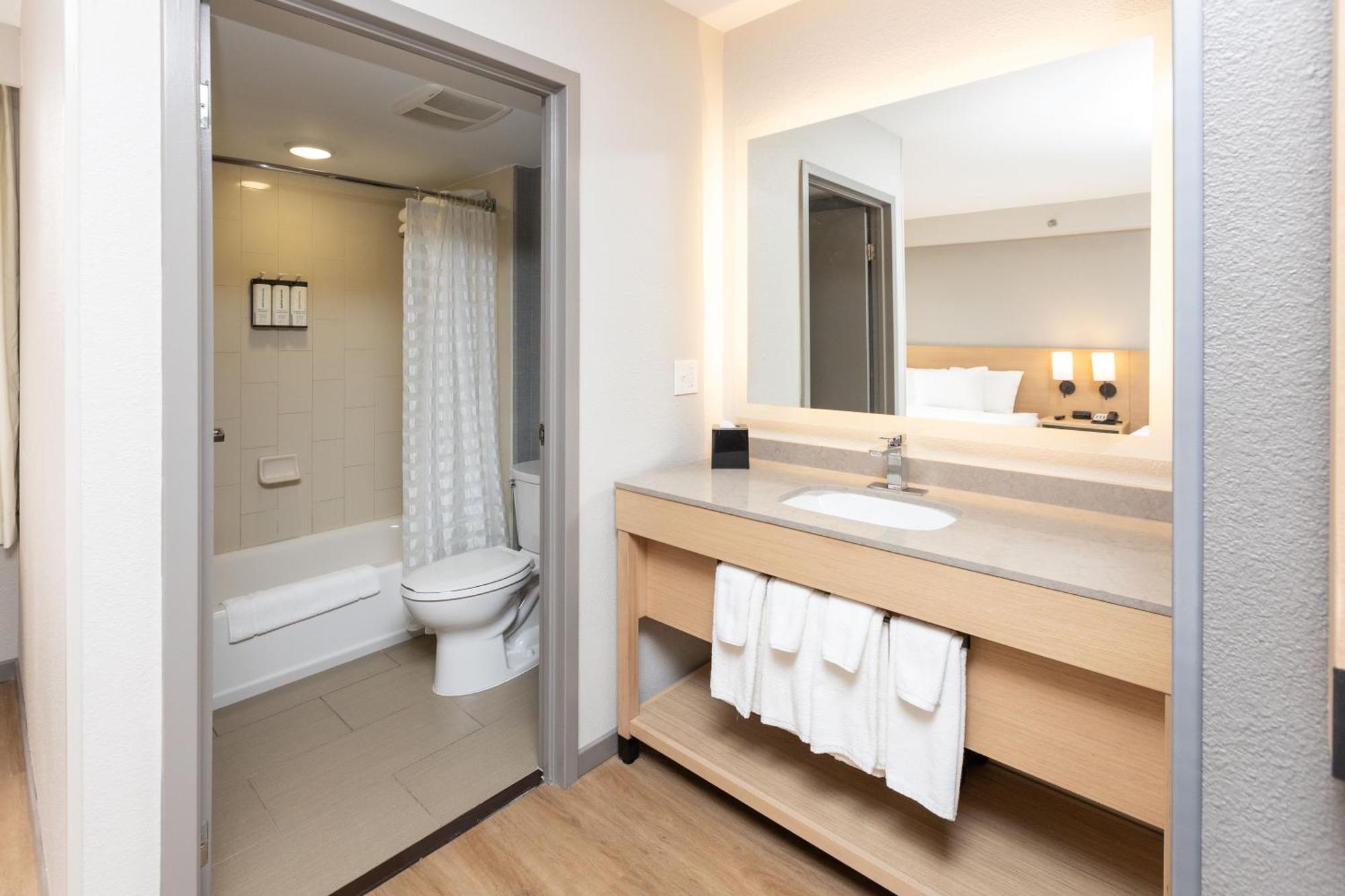 Hyatt Place Atlanta Alpharetta North Point Mall Екстер'єр фото