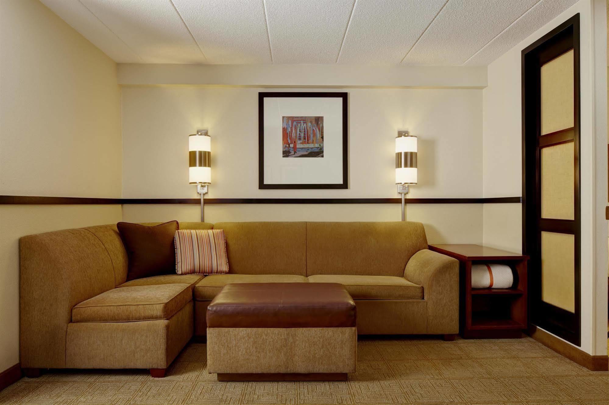 Hyatt Place Atlanta Alpharetta North Point Mall Екстер'єр фото